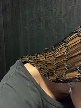 Rakiyahcharms Adlı Modelin Web Kamerası Şovu