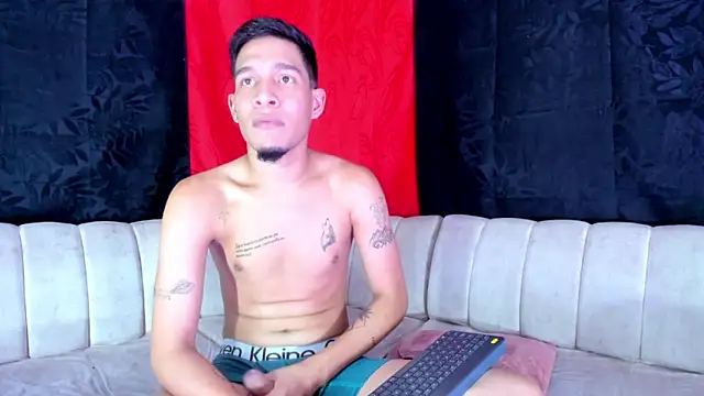 Chat XXX ao vivo de Peter_boys_1