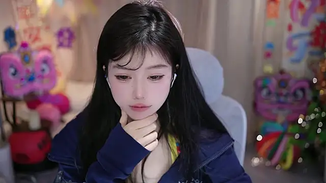 Cecily Adlı Modelin Canlı XXX Sohbeti