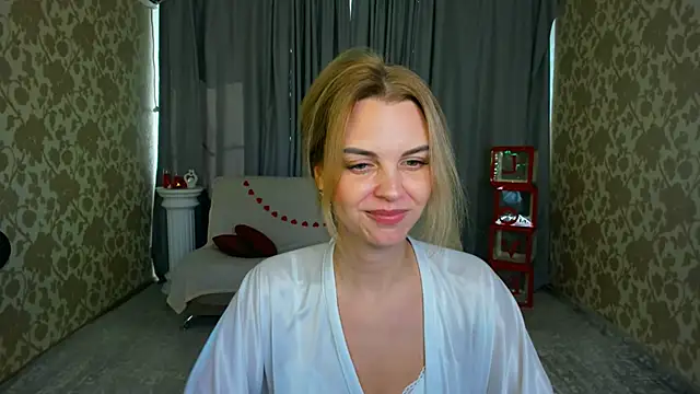 LunaFlinn Live XXX-chat
