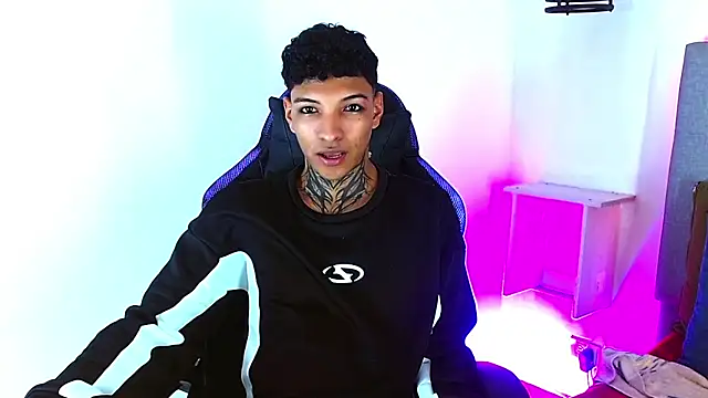 Chatroom XXX en direct de Rick_Wade