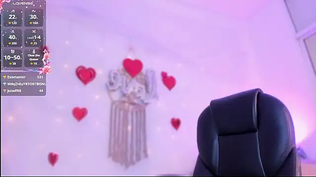 XXX chat uživo modela Ginni_charlotte