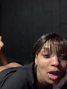 Rakiyahcharms Obrolan Langsung XXX