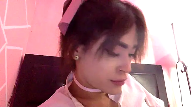 Chatroom XXX en direct de stormytt_