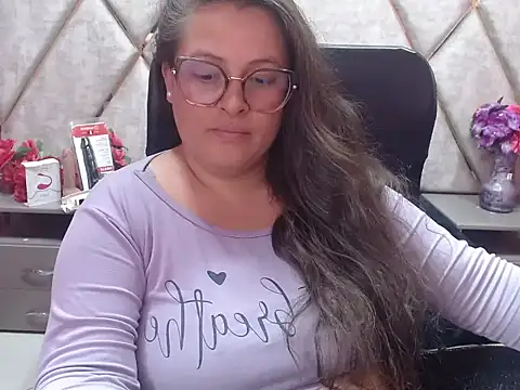 Živý XXX chat Sarah_Boobs_