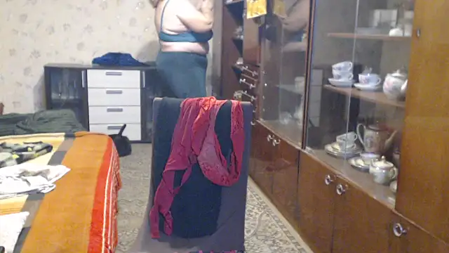 HotLusi live XXX chat