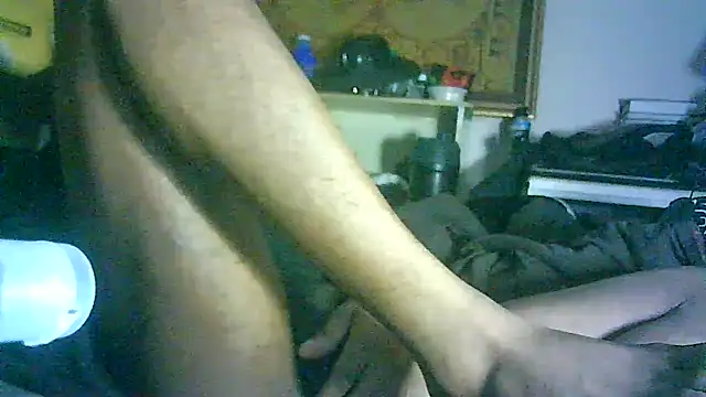 ON3YOULLN3VER_FIR3: онлайн-секс-чат