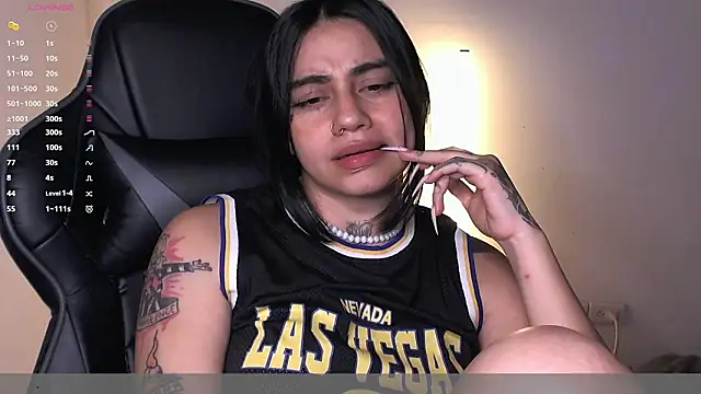 Živý XXX chat val_bardot