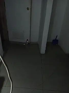 KarameloVzla live XXX chat