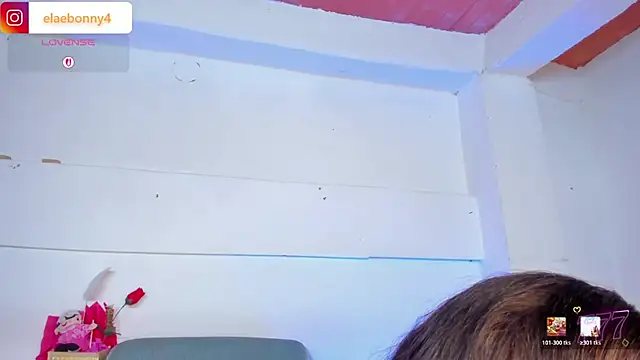 XXX chat uživo modela Keily-w