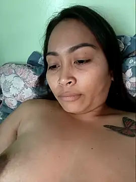 Naughty_lhang02 Obrolan Langsung XXX