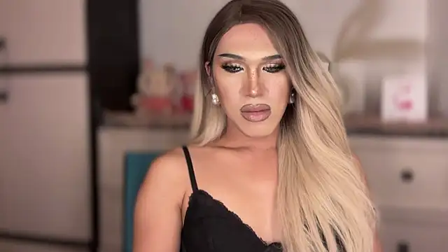 Ts_glamxx élő XXX-chatje