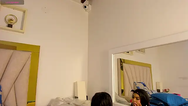 vahiolet_fuentesn Live XXX chat