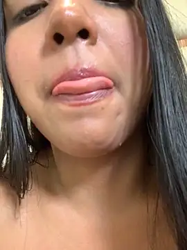 Chat XXX ao vivo de nicole_fisherr