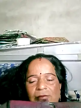 kiiuu_sexe Adlı Modelin Canlı XXX Sohbeti