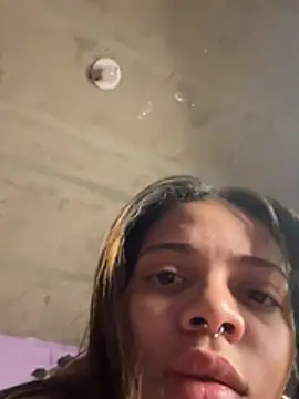 โชว์เว็บ  แคมของ yumi_hanna