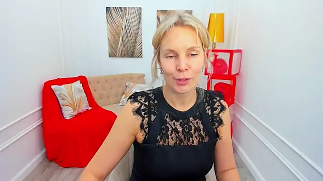 Sinty_Devis élő XXX-chatje