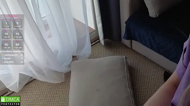 Czat XXX na żywo – EmilieLong