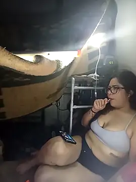 Genesis3011 élő XXX-chatje