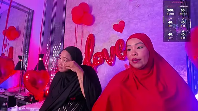 Pokazy przed kamerką – Helen_Camila