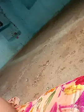 hemayadav111's Live XXX Chat