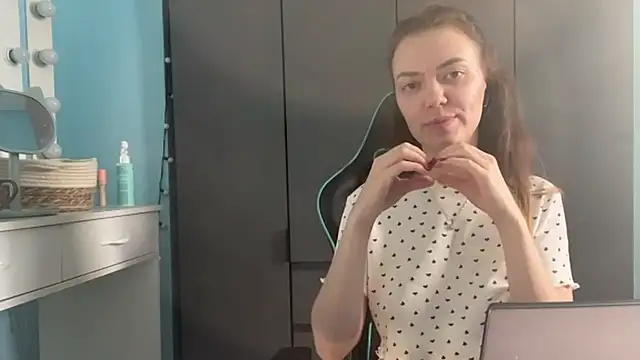 Czat XXX na żywo – AndreeMerryman