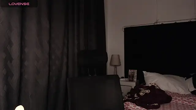 andrewmhilton_ Live XXX Chat