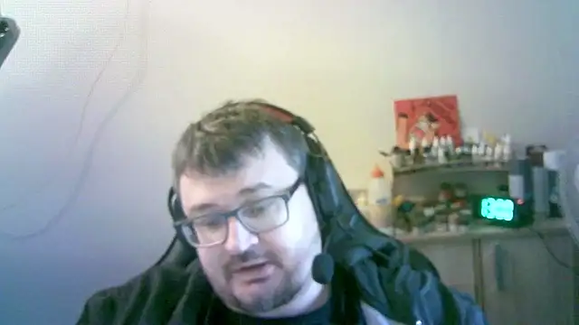 Živý XXX chat SirAbuser