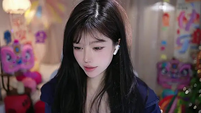 Cecilyn Live XXX chat