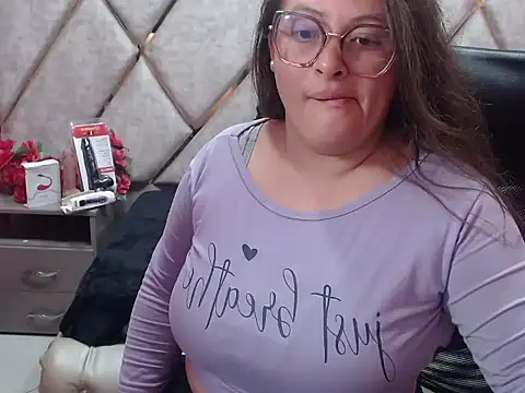 Sarah_Boobs_: απευθείας συνομιλία ΧΧΧ