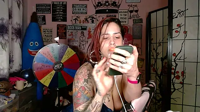 โชว์เว็บแคมของ latinacubana