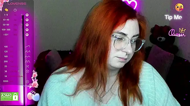 دردشة Alicia_love00 الجنسية المباشرة