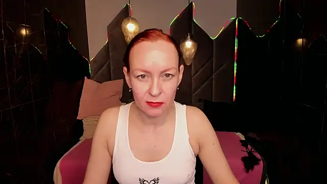 NikaGentle Chat XXX in diretta