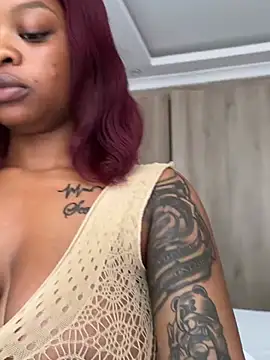 SexxyLunarのウェブカメラショー