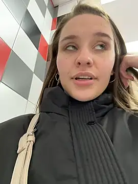 Chatroom XXX en direct de KishaMur