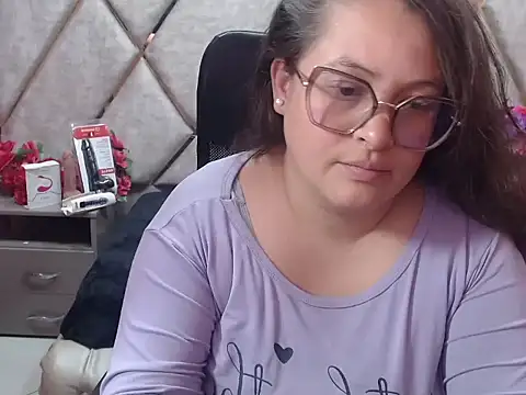 Sarah_Boobs_ 라이브 XXX 채팅