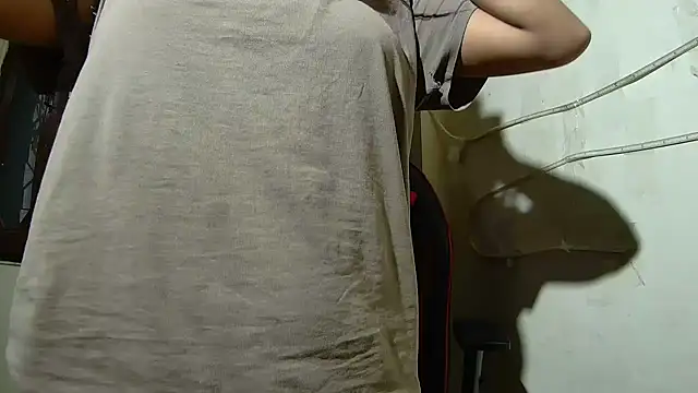 callmeshreya: онлайн-секс-чат