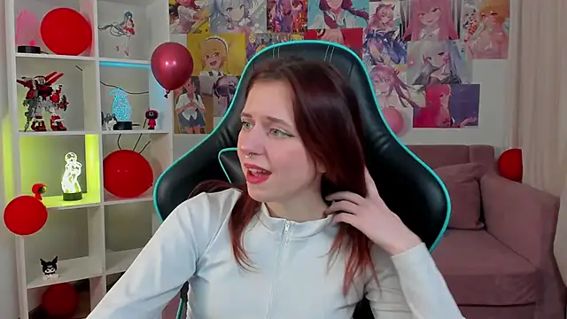 Chatroom XXX en direct de FreyaVey