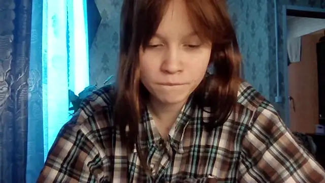 Ammymia Adlı Modelin Canlı XXX Sohbeti