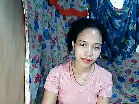PinaySkinnyGirl Live XXX Chat