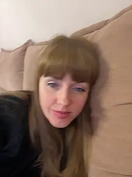 XXX chat uživo modela Kamilochka2951