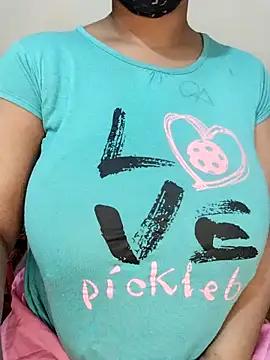 Nilanjona-Ray's Live XXX Chat