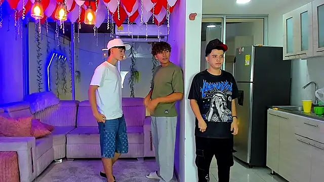 โชว์เว็บแคมของ Houseofwarrios