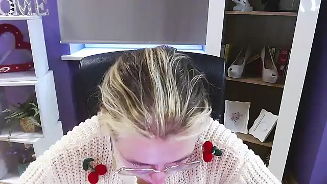 Zoey_Erotic 라이브 XXX 채팅