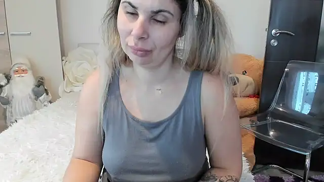 sweetemy4u – Kamerová šou