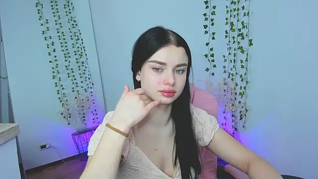 Silena_sky Chat XXX live