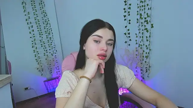 Silena_sky Chat XXX live