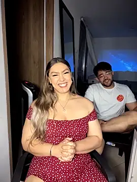 Im_sophiie: απευθείας συνομιλία ΧΧΧ