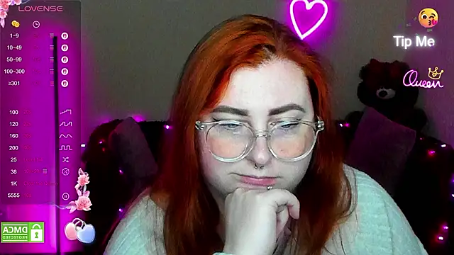 Alicia_love00 élő XXX-chatje