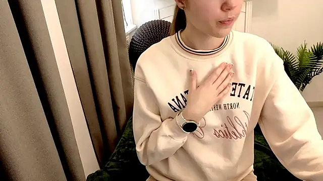 Just_L0VE_me Adlı Modelin Canlı XXX Sohbeti